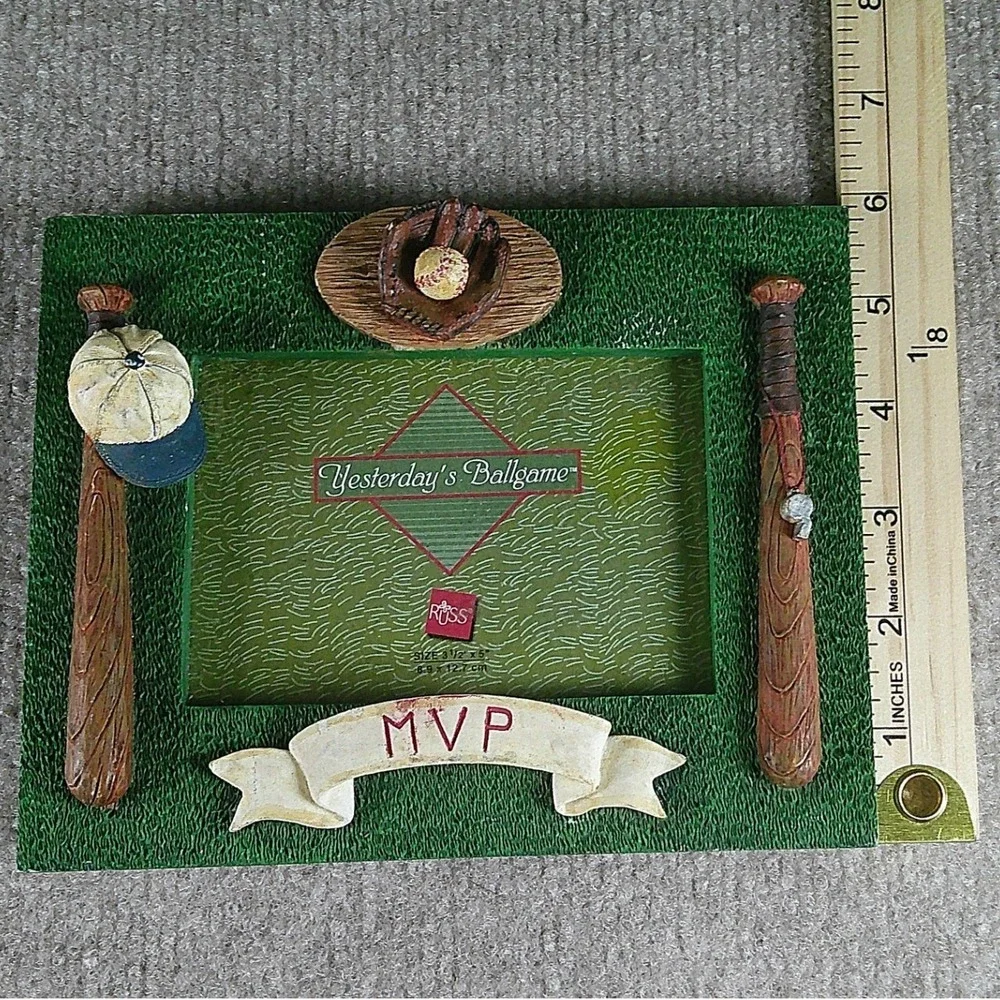 Russ Berrie Yesterdays Ballgame MVP Baseball Picture Frame 3.5x5 Resin Vintage